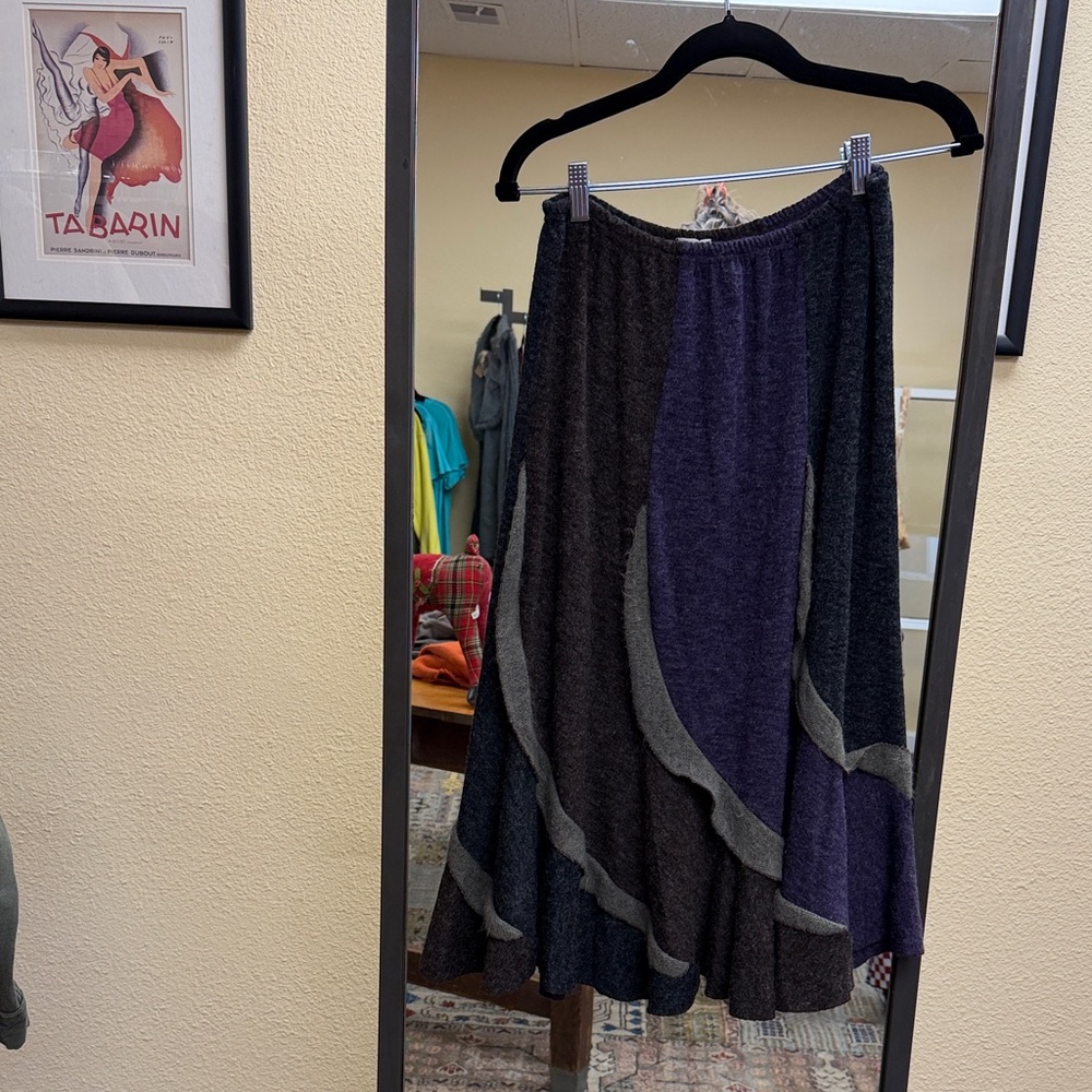 Soul flower Skirt in Purple and Gray L